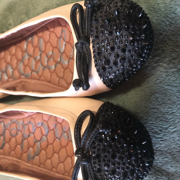 Sam Edelman Beatrix Ballet Flats Cream Black Studs - Picture 6 of 7